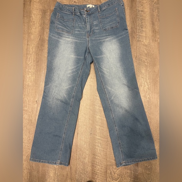 Women’s blue jeans size 16W in great condition - Picture 1 of 4